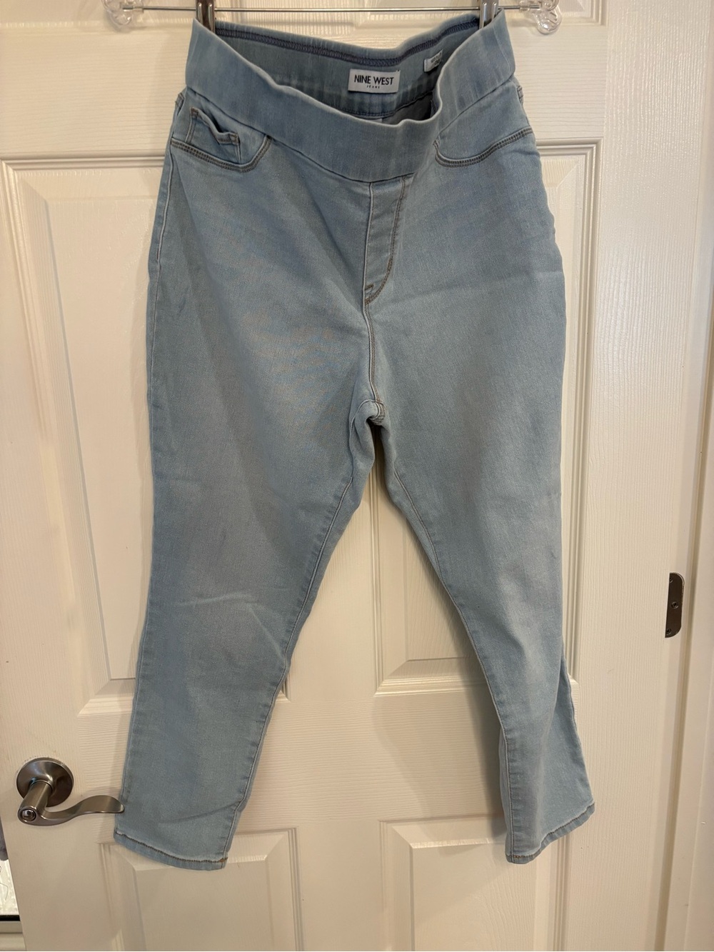 Nine West Heidi Light Wash Ankle Stretch Capris